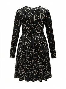 Marina Oliveira Plus Size Women's Heart Pattern Print Dress With Waistline Pleats - Black - View 2