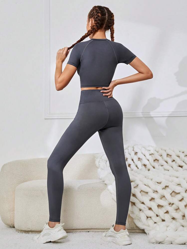 Teenage Girls' Solid Color Tank Top, T-Shirt, Shorts, And Pants Sports Suit