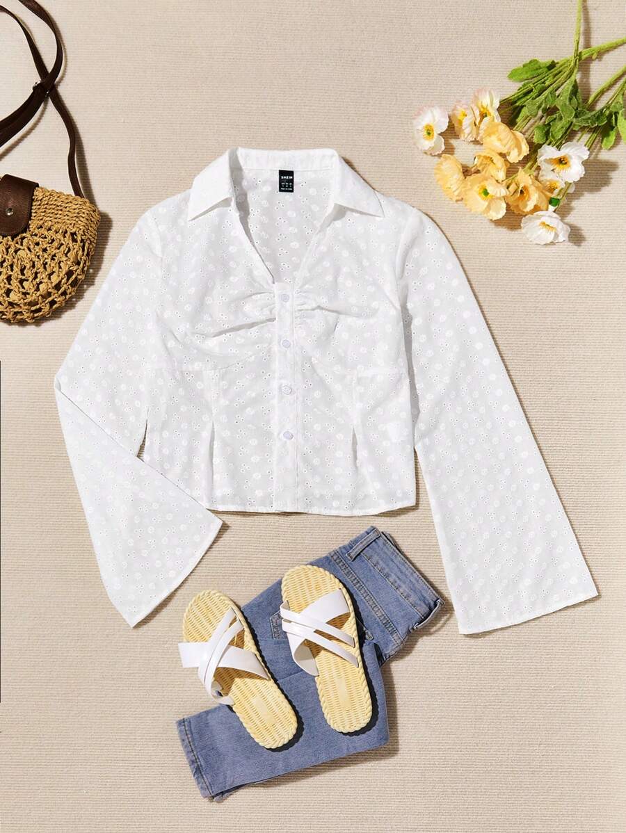 Soleia 純色中空刺繡飛翼袖上衣