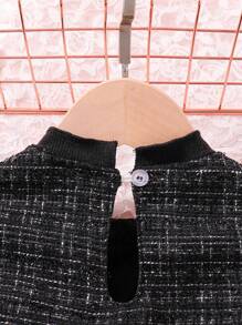 SHEIN Vestido Recortado Con Volantes Y Bloques De Color Para Niñas Pequeñas Con Detalle De Nudo De Lazo, Adecuado Para Fiestas De Festivales De Otoño - Negro - Ver 5