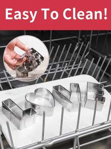 SHEIN Basic living 4 PCs Valentine's Day Cookie Cutter Set  Stainless Steel Biscuit Pastry Cutters - Silver - View 7