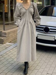 DAZY V-halsjurk met verborgen zakken, herfstkleding