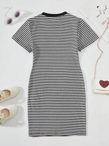 SHEIN Explorewe 女童休閒條紋短袖洋裝(心型刺繡) - 黑與白 - 查看 2