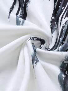 Manfinity Homme Men Colourblock Print Tank Top - Black and White - View 4