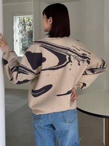 FRIFUL 女款花紋下垂肩毛衣 - 杏色 - 查看 2