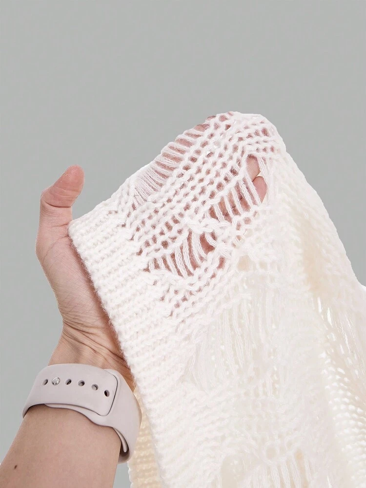 Short Knitted Top With Hollow Out Halter And Distressed Details