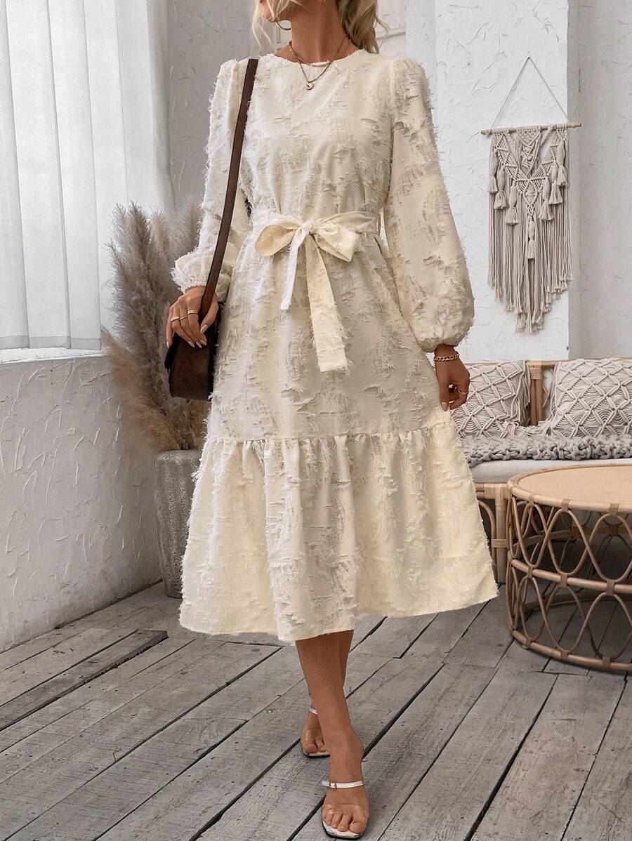 SHEIN LUNE 女士空心花朵燈籠袖裙 - 杏色 - 查看 1