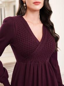 Modelyn Váy len tay đèn lồng cổ chữ V màu đỏ tía cho nữ - Màu Đỏ Sâu - Xem 3