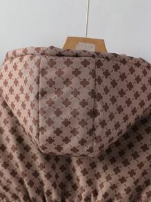 SHEIN Tween 女童加厚休闲长袖印花连帽夹克 - 咖啡棕 - 查看 4