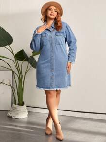 SHEIN LUNE Của phụ nữ Kích thước lớn Nút phía trước Đầm Denim Với Patch Túi Và Frayed Hem - Rửa nhẹ - Xem 4