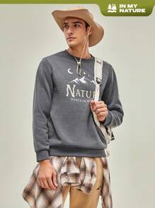 In My Nature 男款戶外字母和山印花圓領毛衣 - 深灰色 - 查看 1