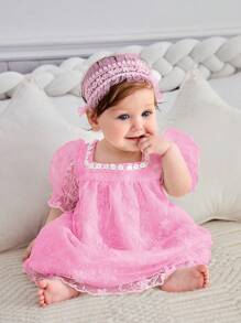 嬰兒可愛泡泡袖花朵圖案連身裙