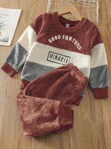 SHEIN Young Boy Plush Color Block Hoodie And Sweatpants Set - Redwood - View 1