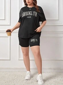 SHEIN EZwear Của phụ nữ Kích thước lớn In hoa Báo Lá thư In Áo thun Và Bộ quần short - màu đen - Xem 3