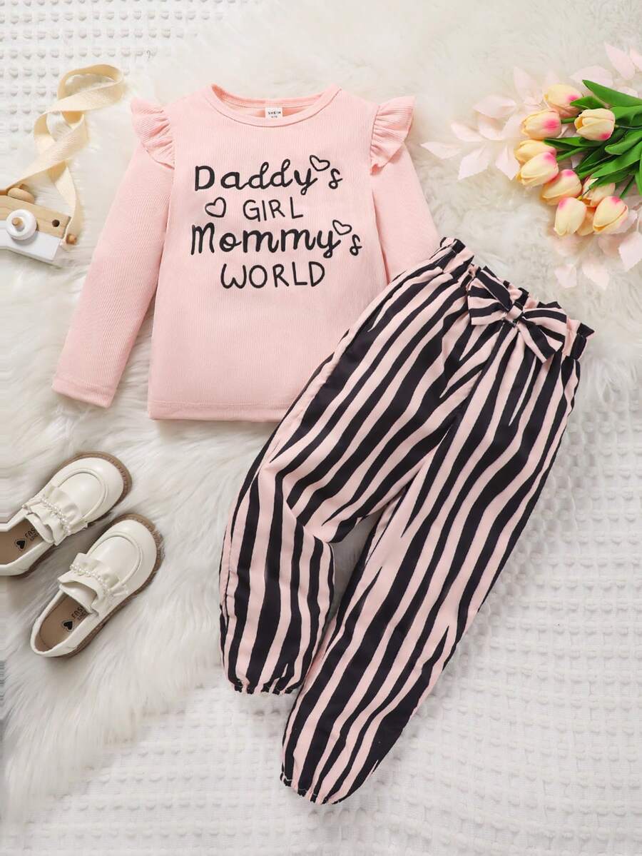 SHEIN Bộ 2 áo thun in chữ nhún bèo và quần sọc thắt nơ cho bé gái, mùa xuân và mùa thu - Hồng - Xem 1