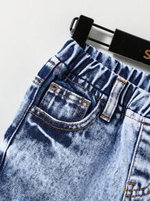 SHEIN 幼兒男童水洗破洞牛仔褲 - 淺色水洗藍 - 查看 5