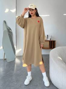SHEIN EZwear 女款大尺碼 Love 印花側開衩長運動衫 - 咖啡棕 - 查看 3
