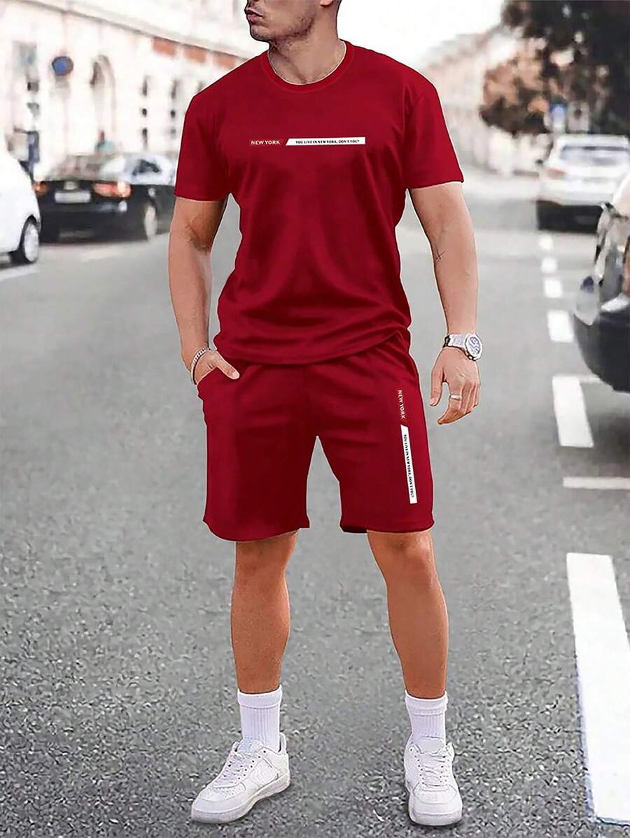 Manfinity Homme Men Letter Graphic Tee & Drawstring Waist Shorts Set - Burgundy - View 1
