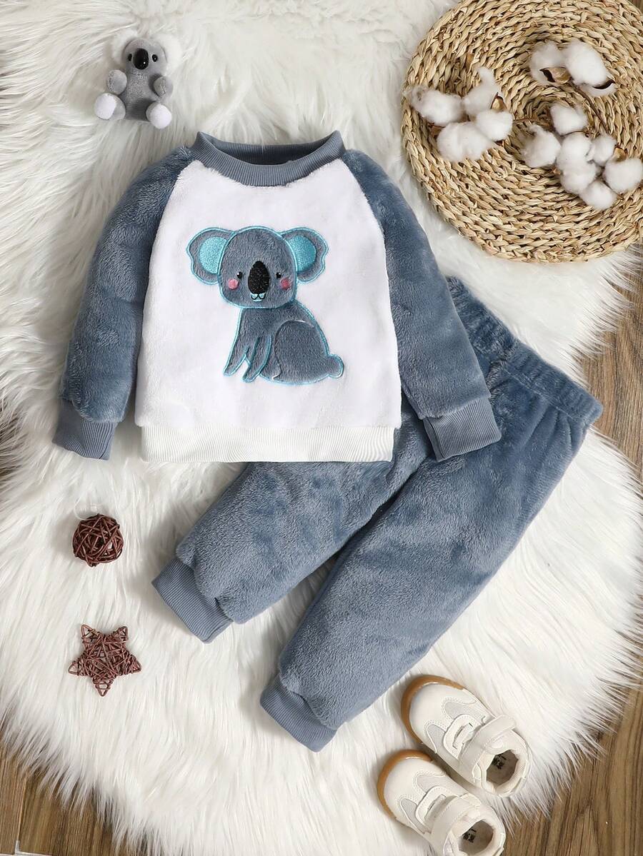 男嬰無尾熊刺繡貼片插肩袖上衣和褲子套裝 - 彩色 - 查看 1