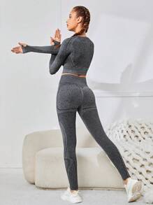 SHEIN Conjunto Deportivo De Camiseta Jacquard De Punto Sin Costuras Y Pantalones Largos Para Niña Adolescente
