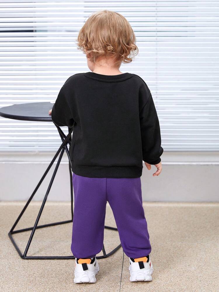 Unisex Baby Cartoon Printed Round Neck Long Sleeve Sweatshirt And Trousers Set With Footies