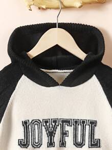 SHEIN Pull À Capuche Pour Fille Avec Lettres Imprimées, Blocs De Couleurs Et Manches Raglan