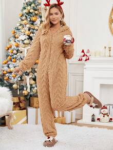 SHEIN Essnce Matching Family Christmas Pajamas Christmas Women Pajamas Mom And Me Parent-Child Costume Red Christmas Fair Isle-Inspired Knits Family Matching Christmas Long Sleeve Hoodie And Pants Sets Christmas Women Clothes - Camel - View 4