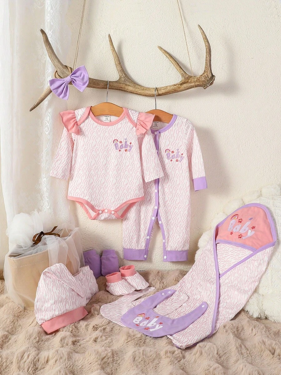 SHEIN 可愛新生兒禮物盒套裝，嬰兒文字刺繡和全印花連體衣和連身衣，簡單舒適，適用於春夏日常穿著 - 彩色 - 查看 1