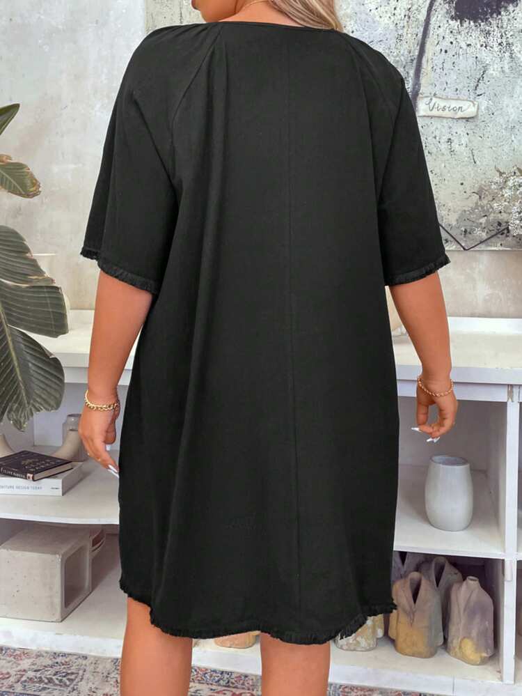 Women'S Plus Size Tassel Tie Neck Dress