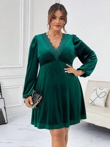 SHEIN Privé 大碼花邊接插連衣裙,邊緣呈現波浪形 - 墨綠色 - 查看 4