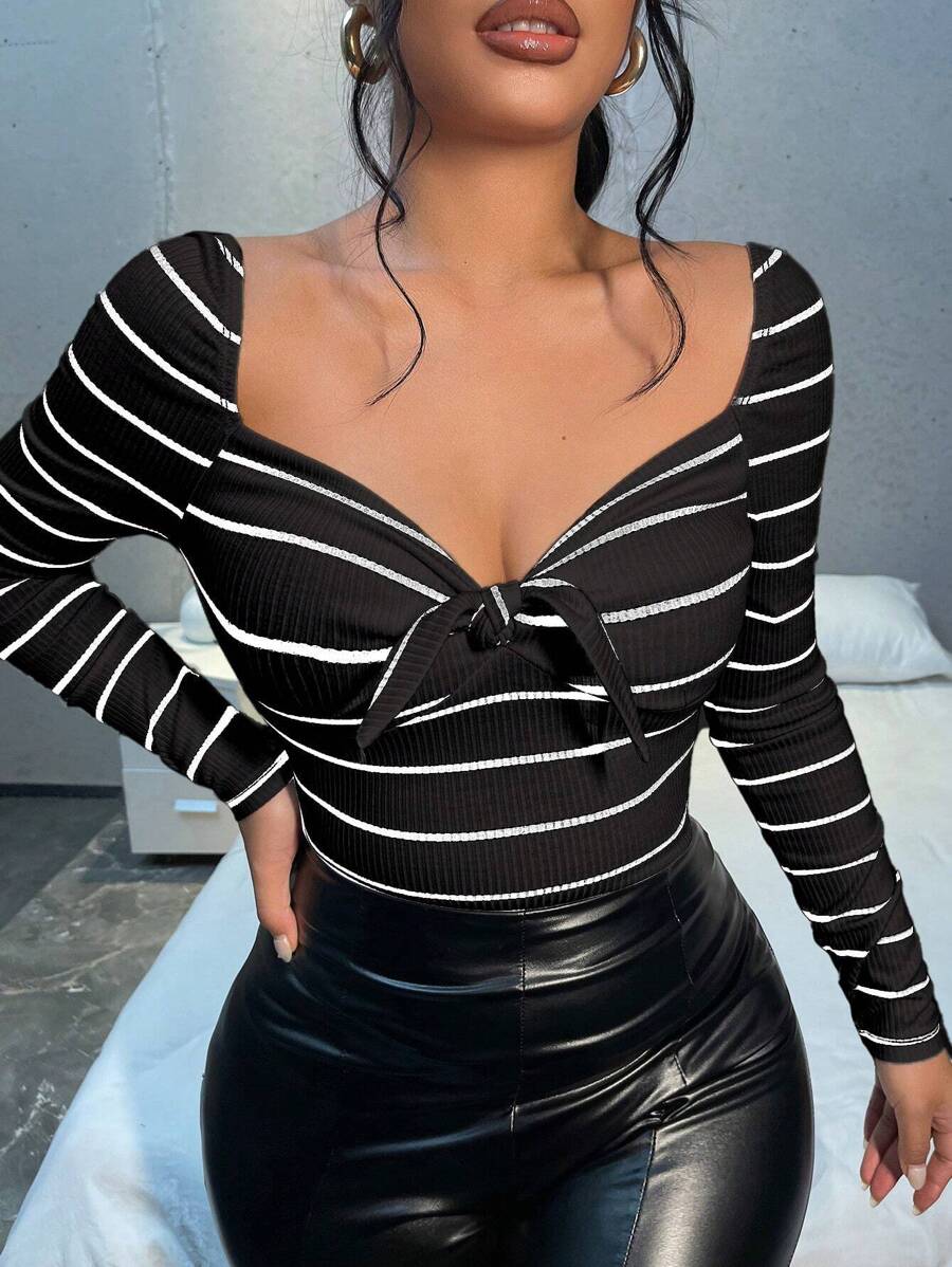 SHEIN SXY 針織女用條紋長袖t卹 - 黑色 - 查看 1