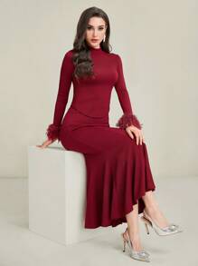 Modelyn Women'S Furry Cuff Ribbed T-Shirt And Skirt Set 2 Piece Set - Red - View 3