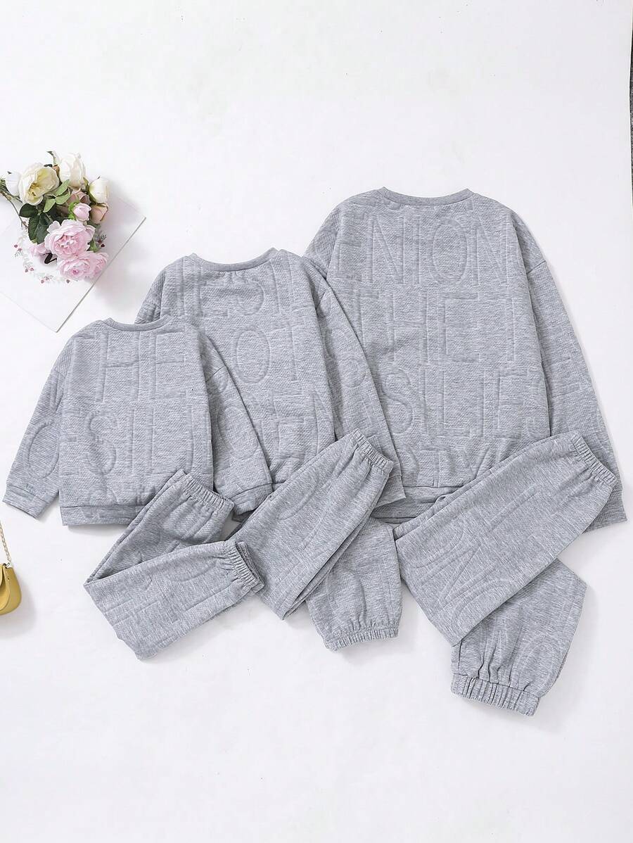 SHEIN 1pc Tween Girls' Letter Embossed Sweatshirt And 1pc Jogger Pants Set - Grey - View 1