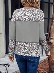 SHEIN LUNE Women's Leopard Patchwork Drop Shoulder T-Shirt - Grey - View 2