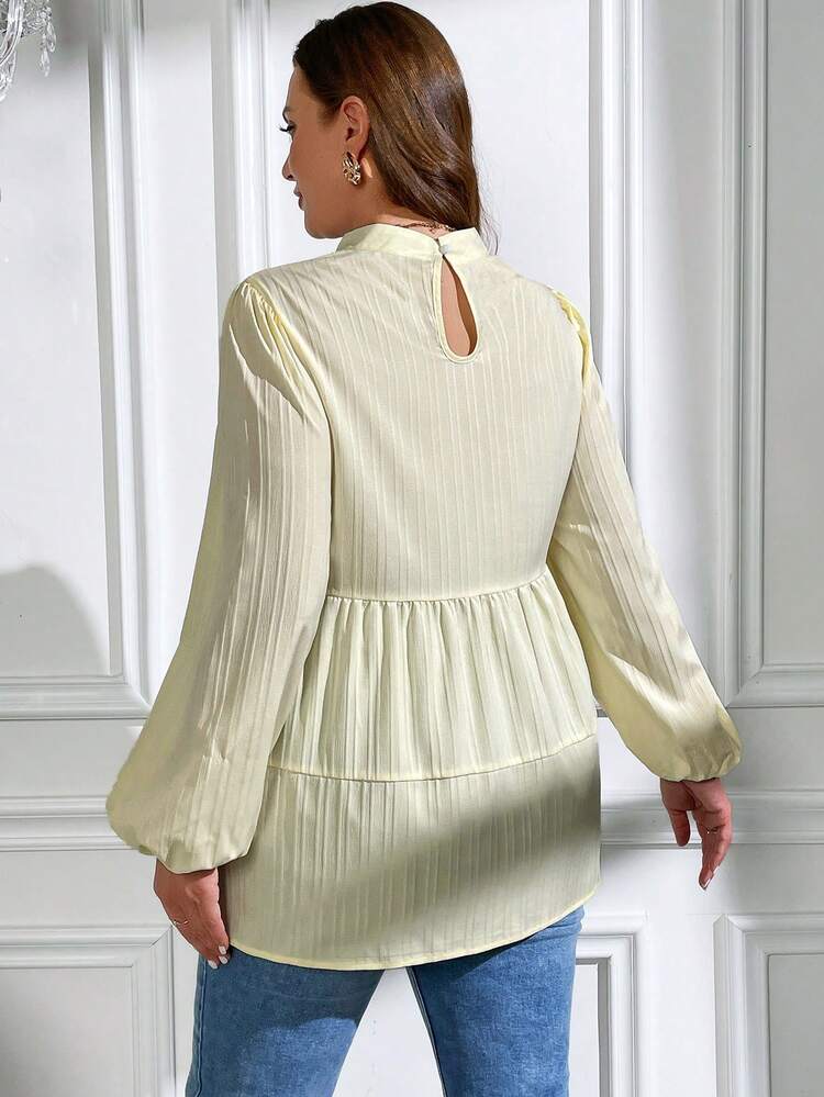 Plus Size Solid Color Keyhole Neck Lantern Sleeve Doll Blouse