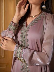 Elegant Embroidered Long Sleeve Modest Dress, Spring/Summer Kaftan Arabian Dress - Dusty Pink - View 5
