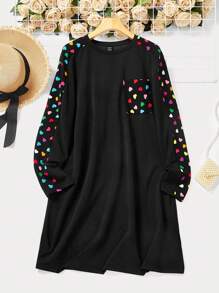 SHEIN LUNE Heart Print Pocket Patched Tee Dress - Black - View 1