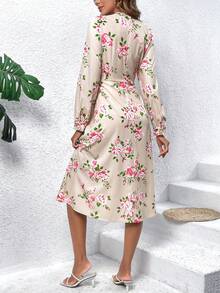 SHEIN VCAY 花紋扭結長袖裙 - 彩色 - 查看 2