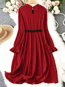 SHEIN Clasi Plus Size Solid Color Slim Ribbed Ruffle Sleeve Dress Without Belt - Red - View 2