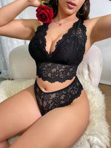 Plus Size Women's Lace Underwear Set With Faux Pearl Decorations, Bra & Panty Set, Lingerie