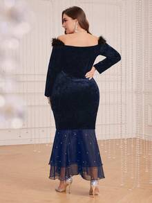 Modelyn Plus Size Fuzzy Decorated Off-shoulder Pearl & Stud Embellished Mesh Fish Tail Hem Velvet Dress (without Belt) - Navy Blue - View 2