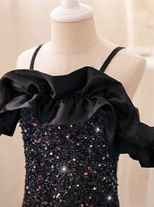 SHEIN Tween Girl Off-The-Shoulder Shiny Black Dress - Red and Black - View 4