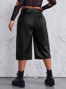 SHEIN Allurite Plus Size Casual And Simple Plain Color Capri Pants