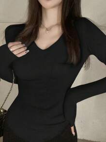 DAZY Áo thun nữ viền cong màu trơn, quần áo mùa thu, quần áo trở lại trường, áo phông dài tay kiểu học sinh - màu đen - Xem 2