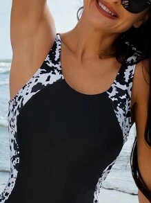 Swim SPRTY 2025 女士海滩度假扎染印花休闲连体泳衣夏季 - 彩色 - 查看 4