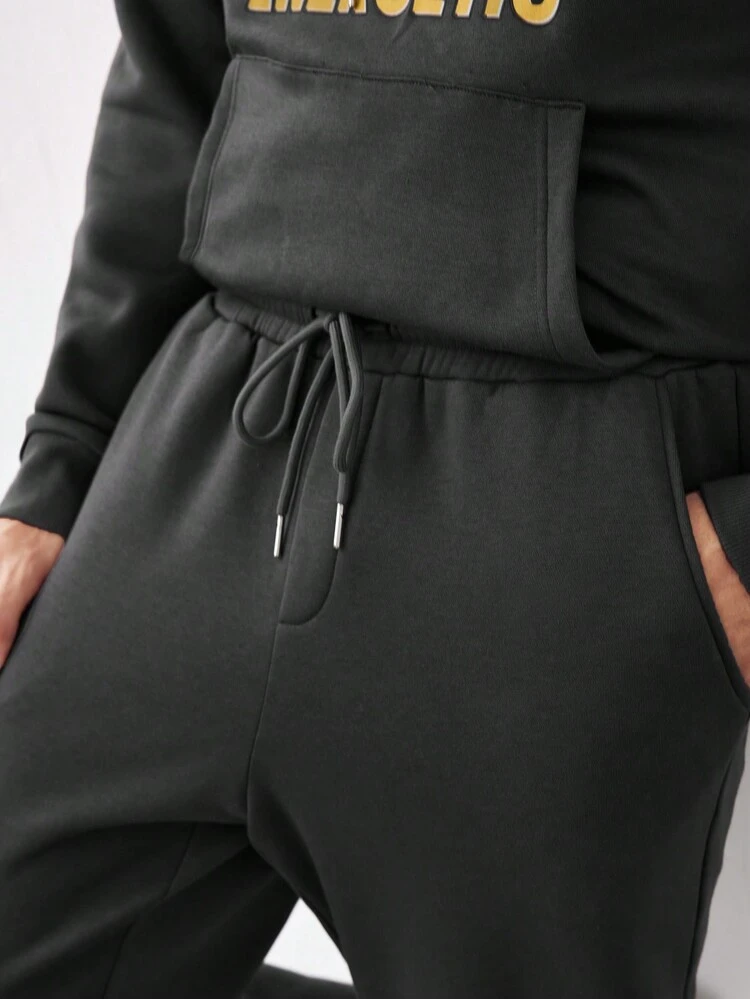 Loose Men's Letter Printed Hoodie With Drawstring & Sports Pants Set