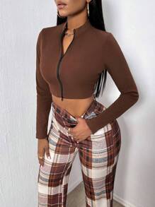 VaVaBold Zippered Short Cropped T-shirt - Brown - View 4