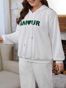 SHEIN Frenchy Women'S Plus  Size Embroidered Drawstring Hooded Sweatshirt