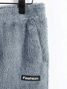 Manfinity RebelGame Men's Hooded Patched Detail Plush Sweatshirt And Long Pants Set - Blue - View 7