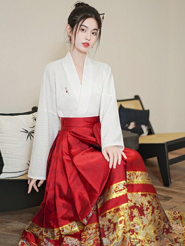 Improved Neo-Chinese Style Hanfu Top With Batwing Sleeves, No Broche